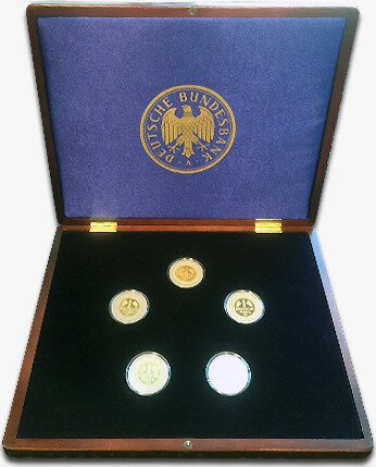 1 Goldmark | Set with all five mint marks | 2001